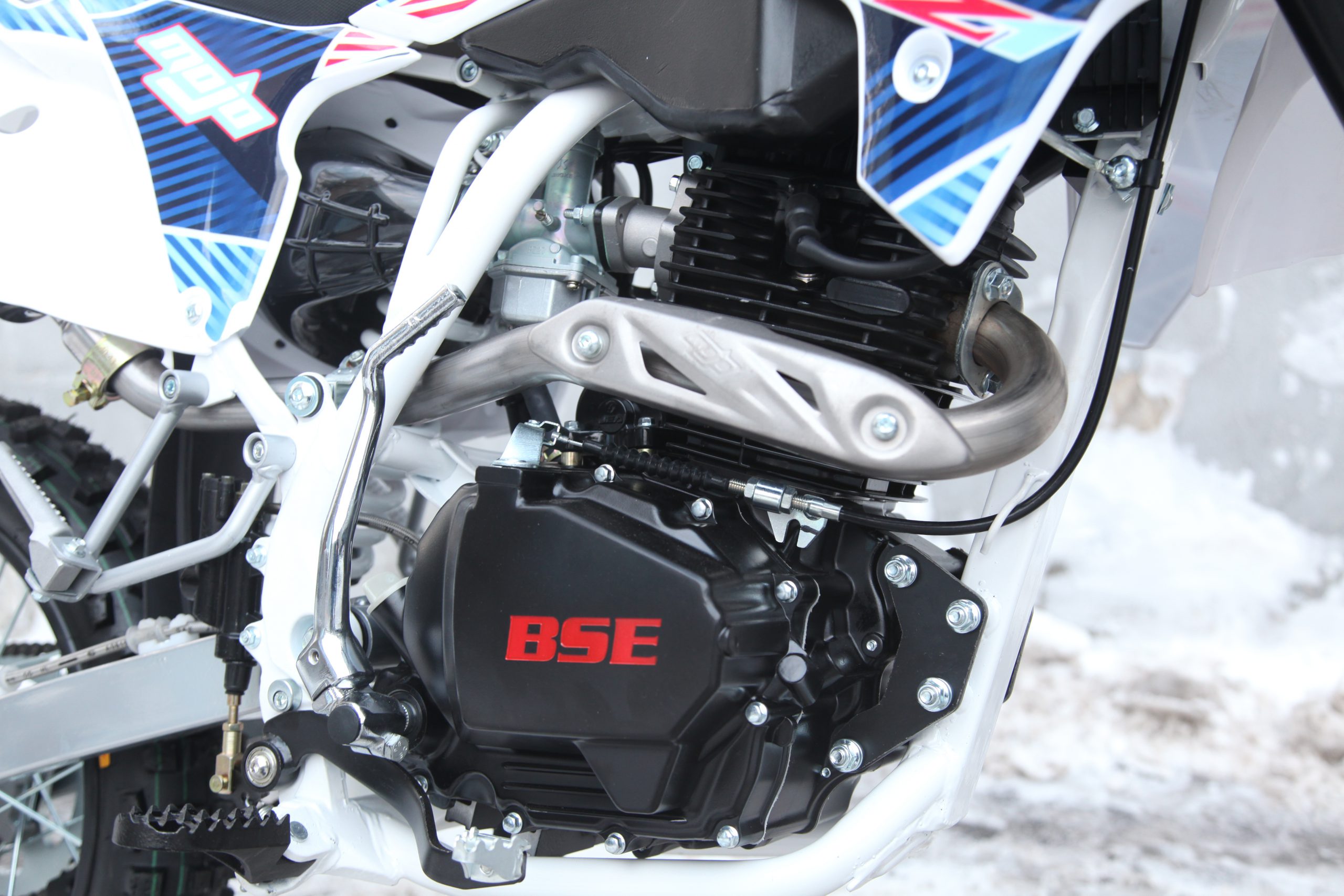 Мотоцикл BSE Z1