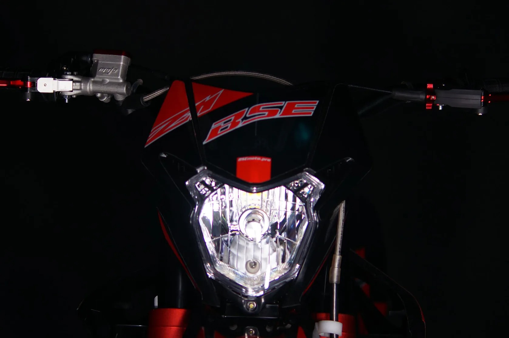 BSE Z11 Red Black