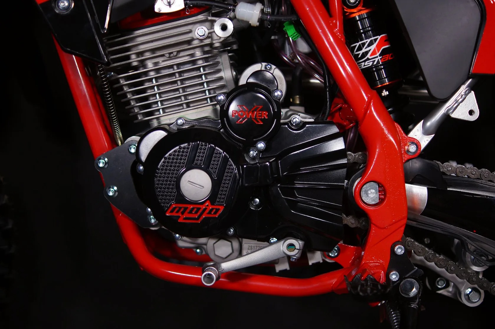 BSE Z10 Red Black