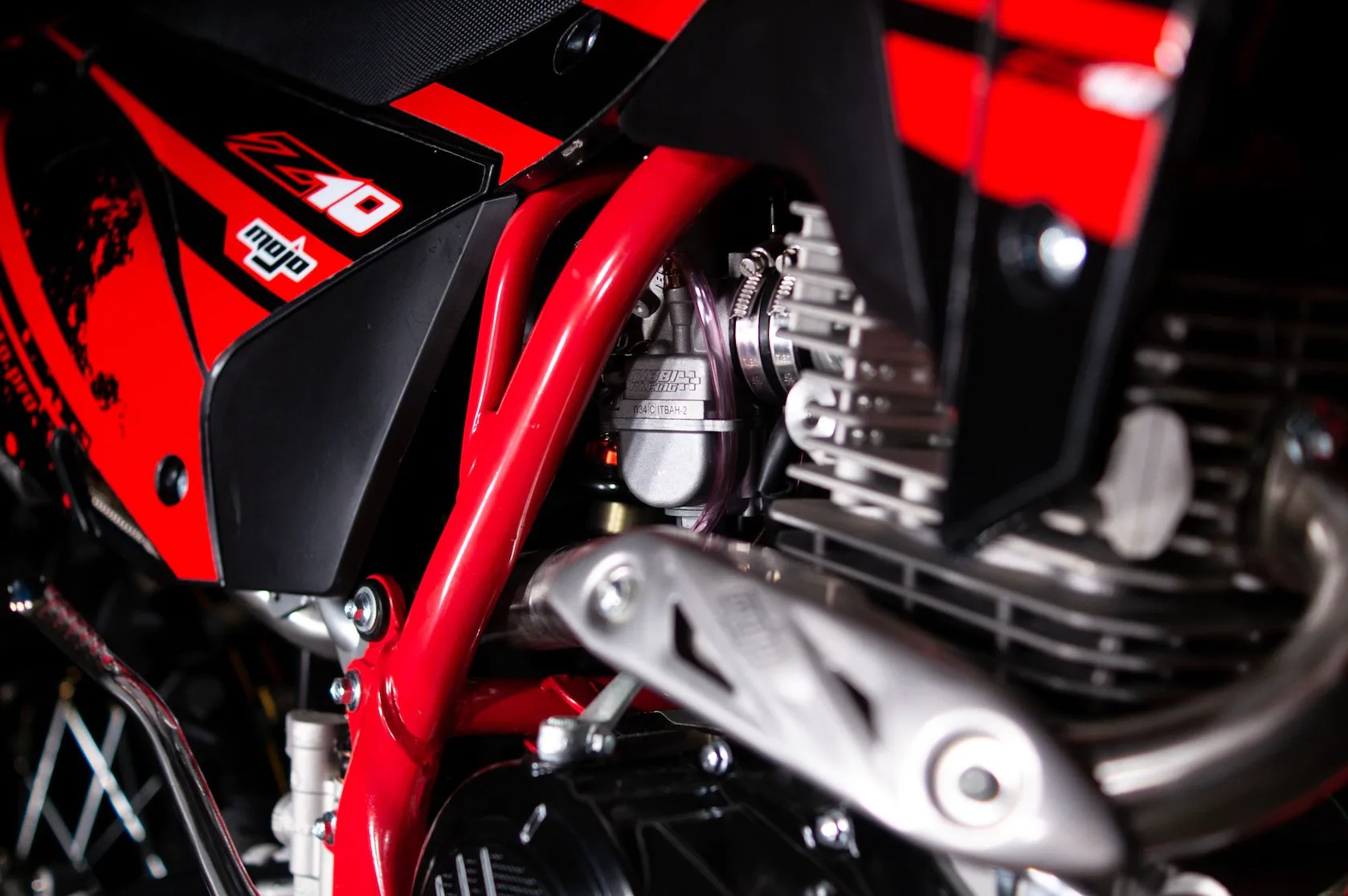 BSE Z10 Red Black