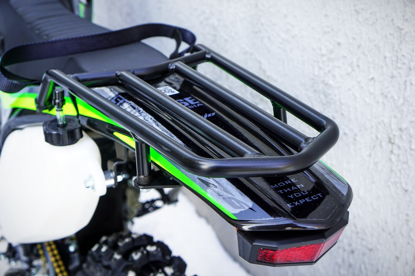 BSE Z6 Neon Track