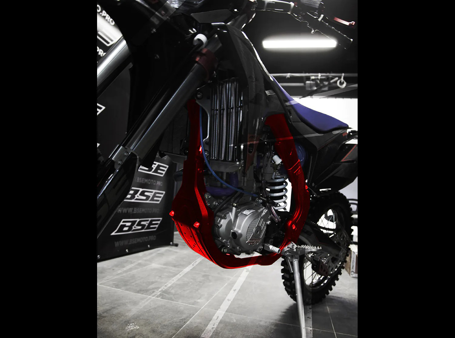 BSE M2 Force Black