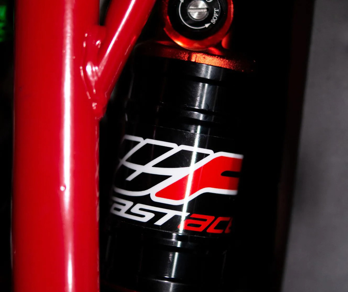 BSE Z10 Red Black