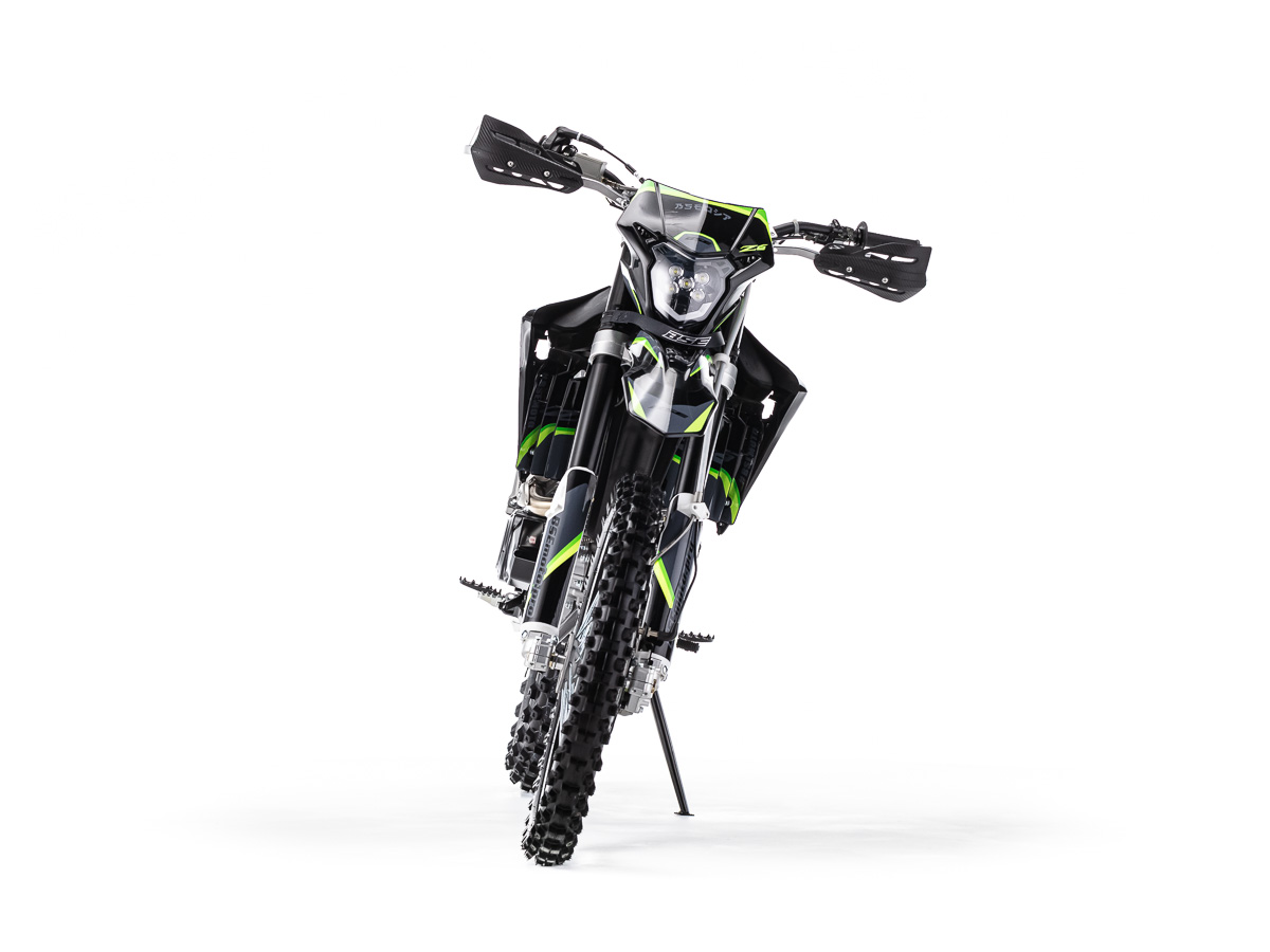 BSE Z6 Neon Track