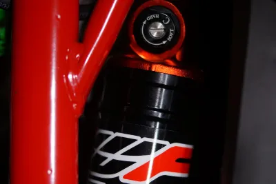 BSE T9 Red Arrow